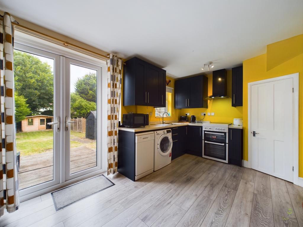 Presented by Clinton at Ewe Move Bexleyheath and Da