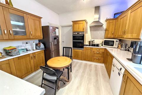 1 bedroom apartment for sale, Bournemouth Road, Lower Parkstone, Poole, Dorset, BH14