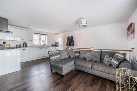 2 bedroom apartment for sale, Worrall Drive, Wouldham, Rochester