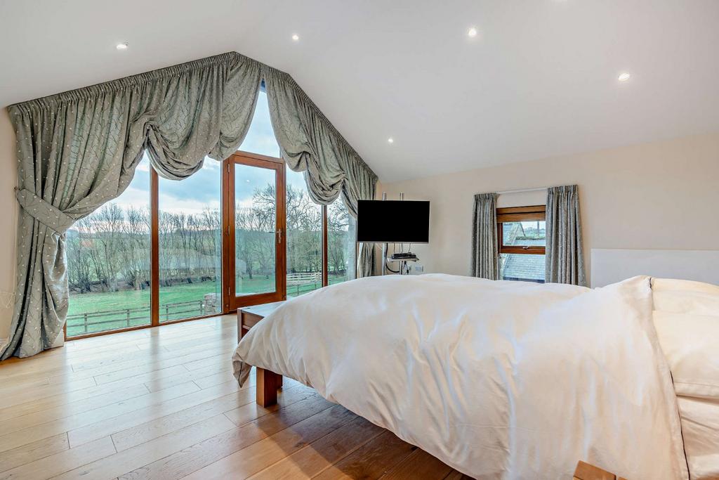 Principal Bedroom