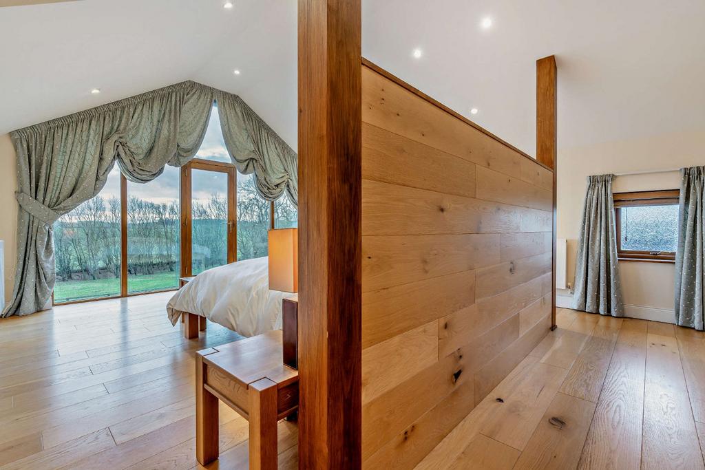 Feature Windows