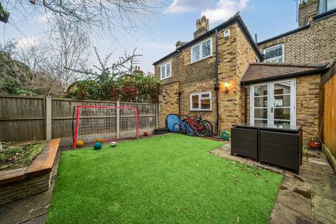 3 bedroom terraced house for sale, Blackheath Vale, London, SE3