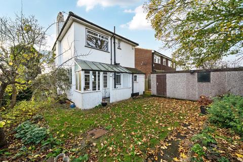 3 bedroom detached house for sale, Orchard Avenue, Belvedere