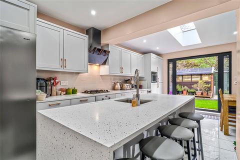 4 bedroom terraced house for sale, Besley Street, Furzedown, SW16
