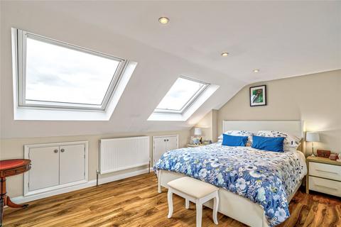 4 bedroom terraced house for sale, Besley Street, Furzedown, SW16