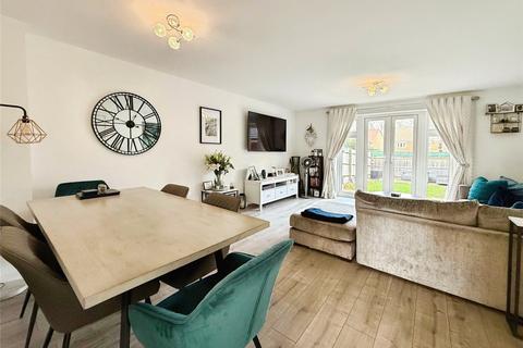 undefined, Gale Close, Hampshire GU46