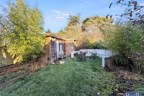 4 bedroom semi-detached house for sale, Mayfield Drive, Reading RG4