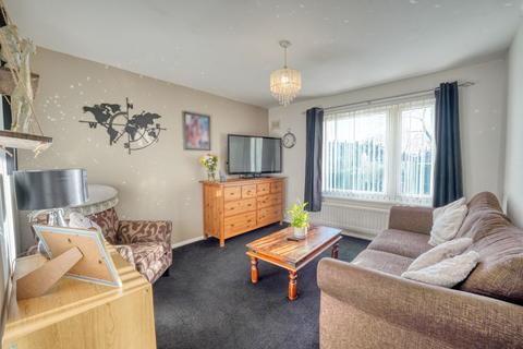 2 bedroom apartment for sale, Victoria Court, Gateshead, Newcastle Upon Tyne, NE8 2HE