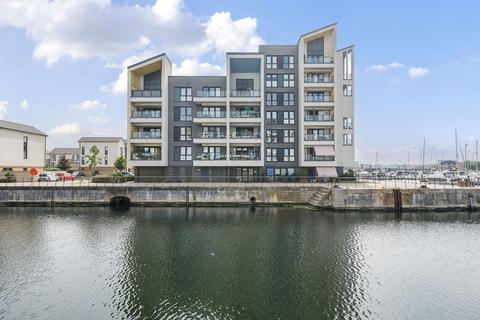 2 bedroom apartment for sale, Chatham ME4