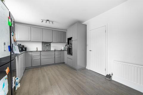 3 bedroom semi-detached house for sale, Greenfield Avenue, Westerhope, NE5
