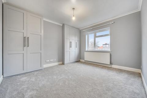 3 bedroom semi-detached house for sale, Wricklemarsh Road, London