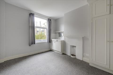 6 bedroom property for sale, Tunis Road, Shepherd's Bush W12