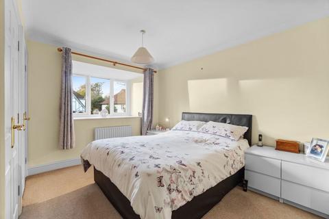 5 bedroom semi-detached house for sale, Merland Rise, Epsom KT18