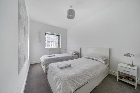 3 bedroom terraced house for sale, Wellington Lane, Gloucestershire GL50