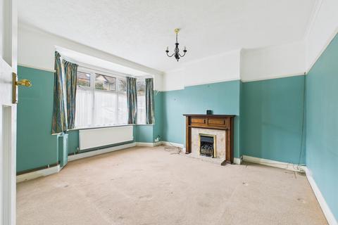 3 bedroom semi-detached house for sale, St. Andrews Road, Coulsdon CR5