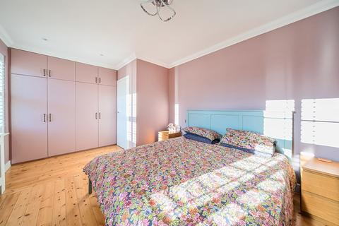 2 bedroom duplex for sale, Fulthorp Road, London