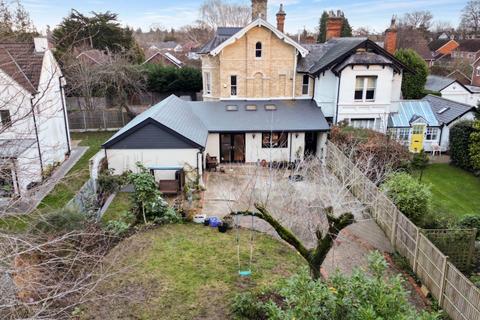 4 bedroom house for sale - Wokingham Road, Reading