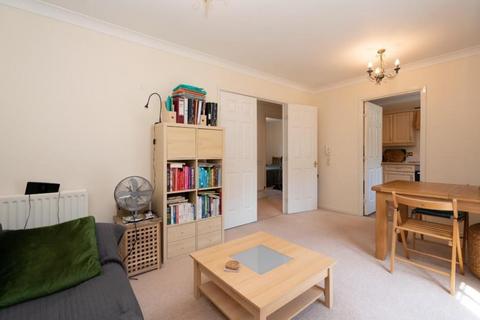 2 bedroom apartment to rent, Highfield House, Queensway, Hemel Hempstead, Hertfordshire, HP2 5GZ