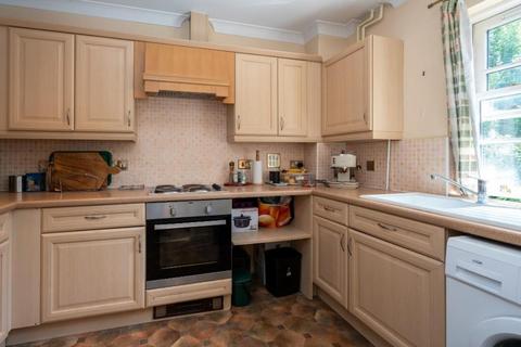 2 bedroom apartment to rent, Highfield House, Queensway, Hemel Hempstead, Hertfordshire, HP2 5GZ