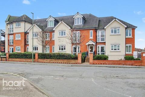 2 bedroom flat for sale, Laleham Road, SHEPPERTON