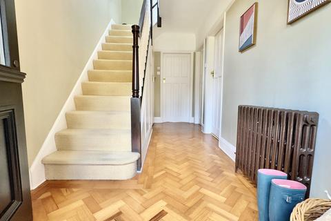 undefined, Rake Lane, Chester, Eccleston CH4 9JN