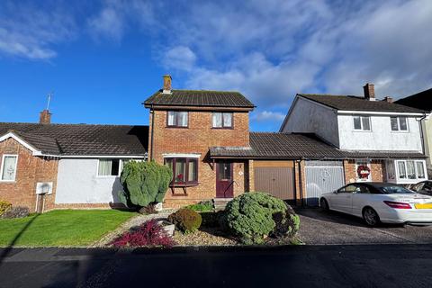 undefined, Dornafield Drive East, Ipplepen, TQ12