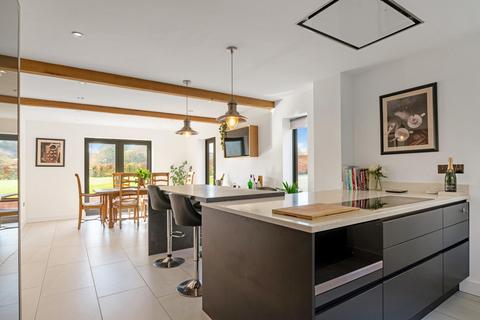 4 bedroom detached house for sale, Bosbury Road Cradley Malvern, Worcestershire, WR13 5LT