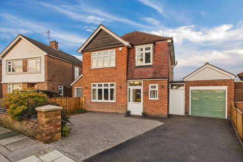 4 bedroom detached house for sale, De Vere Gardens, Woodthorpe, Nottingham