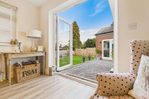 4 bedroom detached house for sale, De Vere Gardens, Woodthorpe, Nottingham