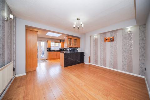 3 bedroom terraced house for sale, Cemetery Road, Houghton Regis, LU5