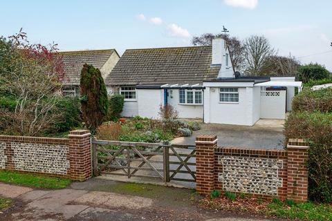 3 bedroom detached bungalow for sale - Church Road, East Wittering, PO20