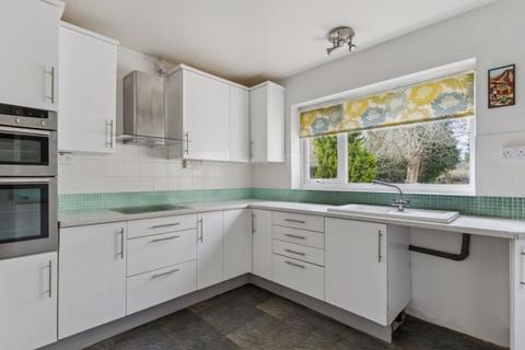 4 bedroom bungalow for sale, Oakway, Studham, LU6