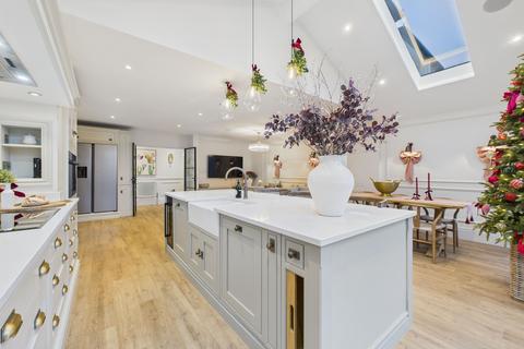 4 bedroom detached house for sale, Arno Vale Road, Woodthorpe, NG5