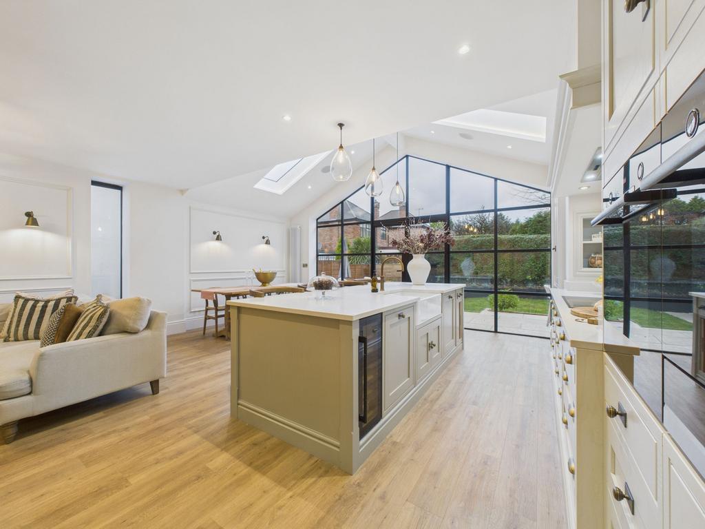 Open Plan Family Dining Kitchen