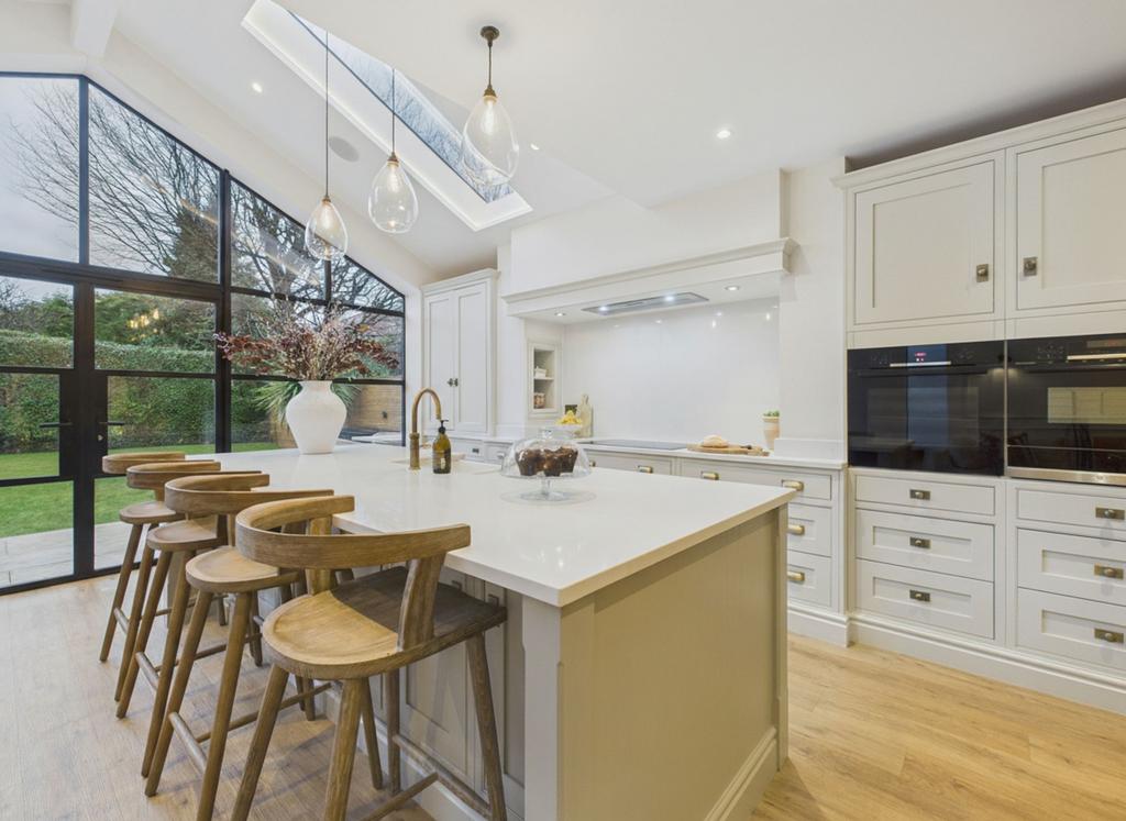 Open Plan Family Dining Kitchen