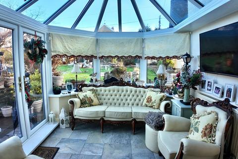 8 bedroom detached house for sale, Pengam, Blackwood, NP12