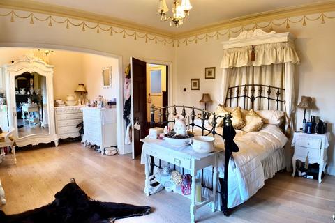 8 bedroom detached house for sale, Pengam, Blackwood, NP12