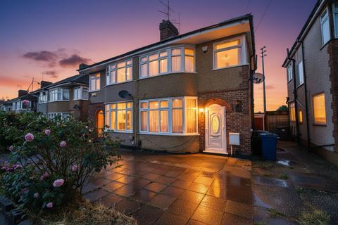 Arundel Drive, Harrow HA2
