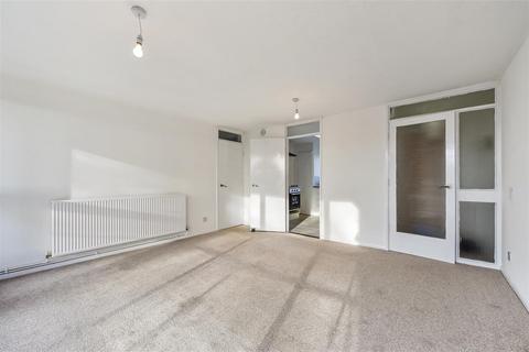 2 bedroom flat for sale, Northlands Drive, Winchester SO23