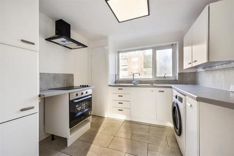 2 bedroom flat for sale, Northlands Drive, Winchester SO23