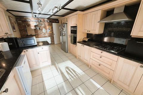4 bedroom detached bungalow for sale, Littlechild Drive, Leverington, Wisbech
