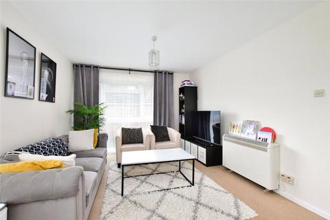 2 bedroom flat for sale, Hempstead Road, Watford, WD17
