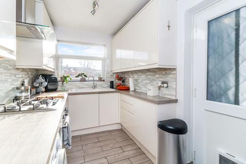 4 bedroom semi-detached house for sale, Kingswood Road, Watford, WD25