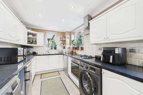3 bedroom end of terrace house for sale, Wendling Gardens, Bestwood Park, Nottingham