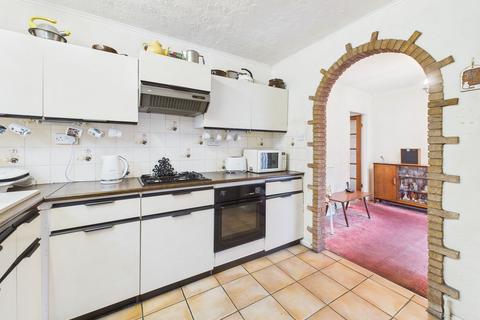 3 bedroom semi-detached house for sale, Birchfield Road, Arnold, Nottingham