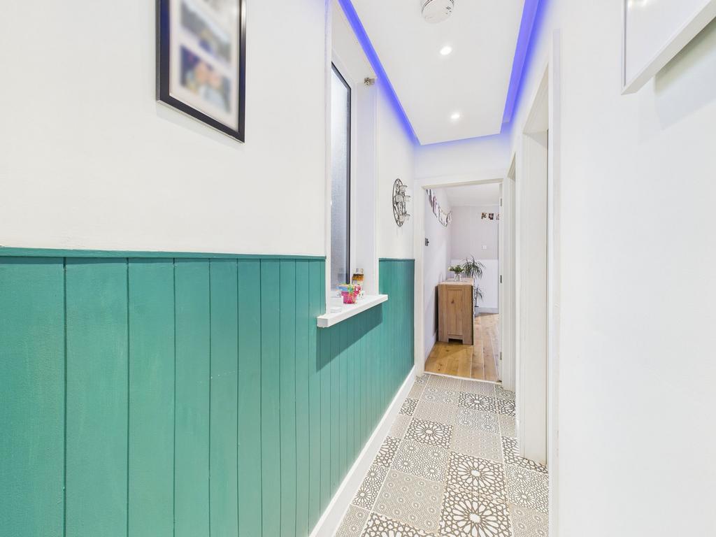 Inner Hallway to Family Room and Dining Kitchen