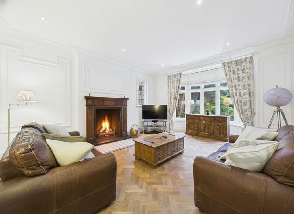 Drawing Room