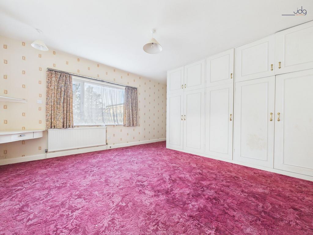 Double Bedroom 3 with built in storage