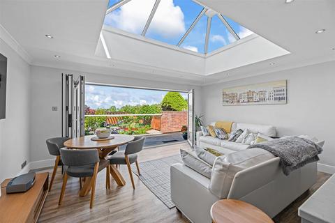 3 bedroom end of terrace house for sale, Goose Lane, Hatton, WA4
