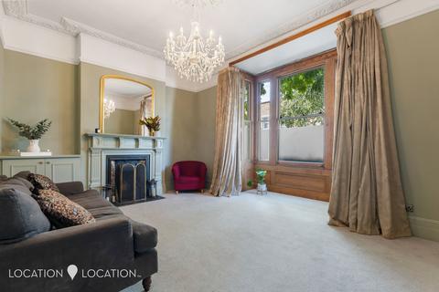 undefined, Jenner Road, London, N16